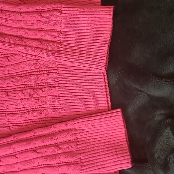 🟣2/$13. ST. JOHN'S BAY Women's Fuchsia Pink Classic Cable Knit Sweater Size Xl - Picture 5 of 12